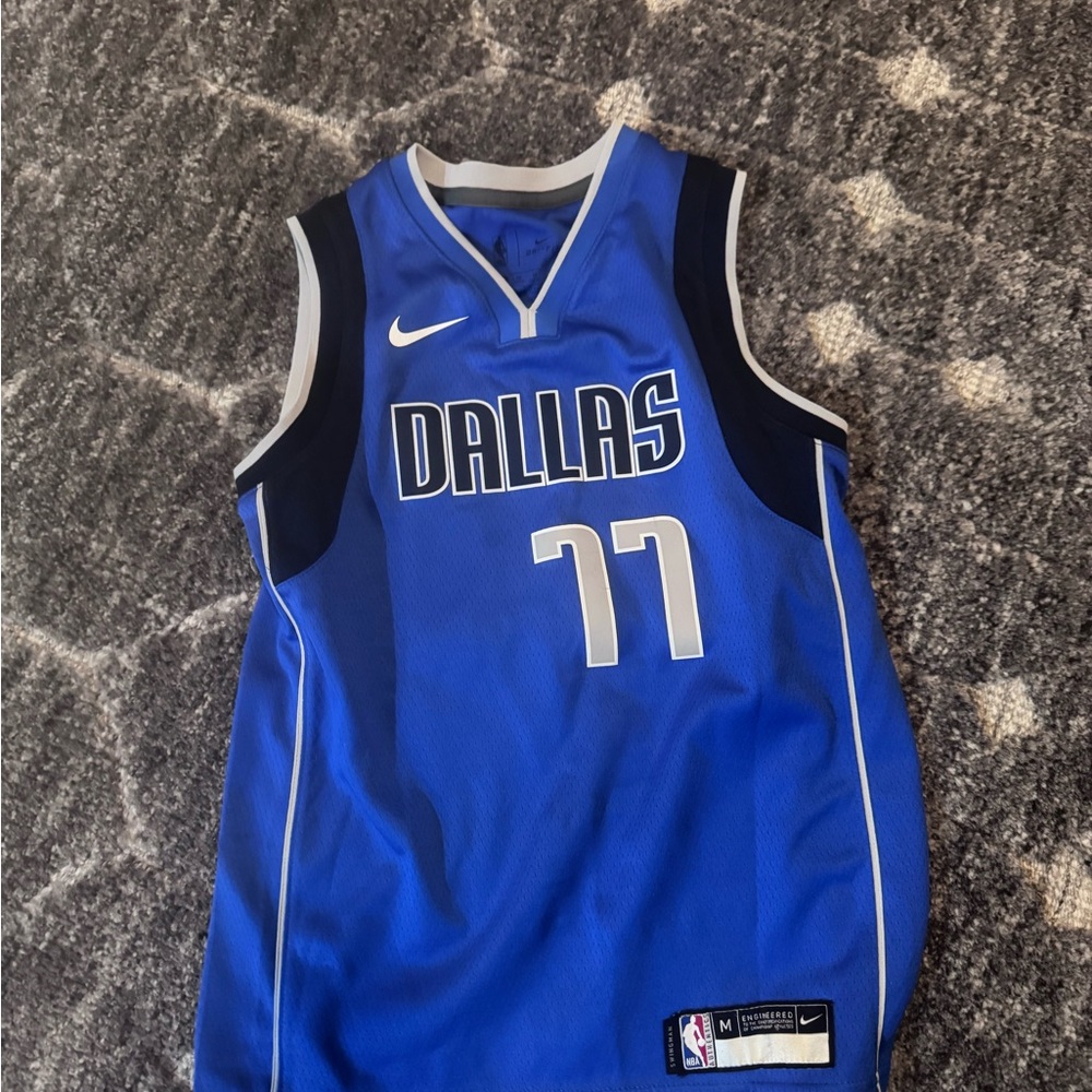 NBA Nike Dallas Doncic Jersey